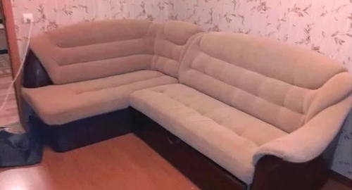 Перетяжка углового дивана. Бабушкинская
